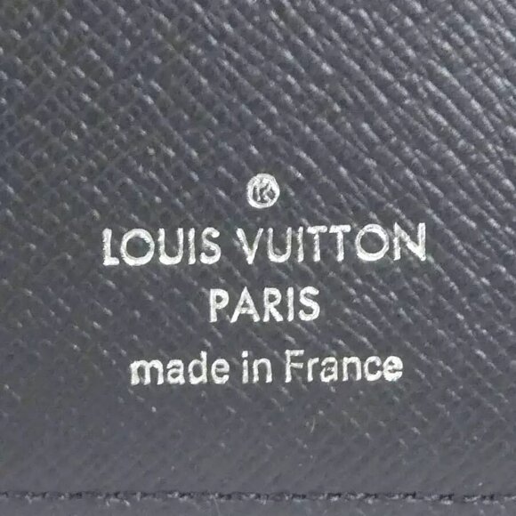 Auth LOUIS VUITTON Taiga Portefeuille Brazza Long Wallet Gray - Picture 10 of 10